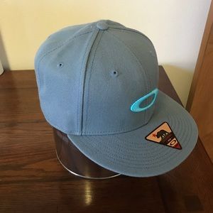 Oakley Hat snapback flat bill camo